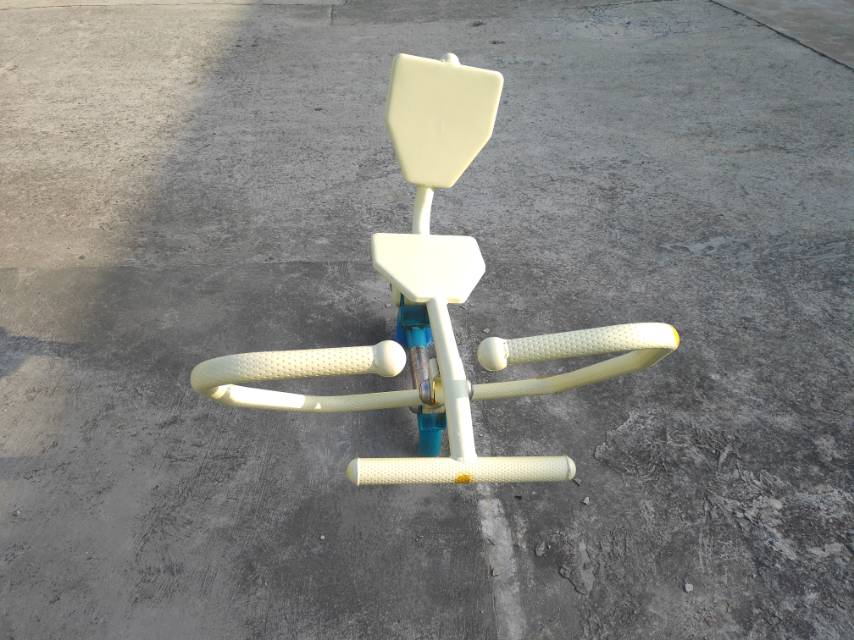 劃船器