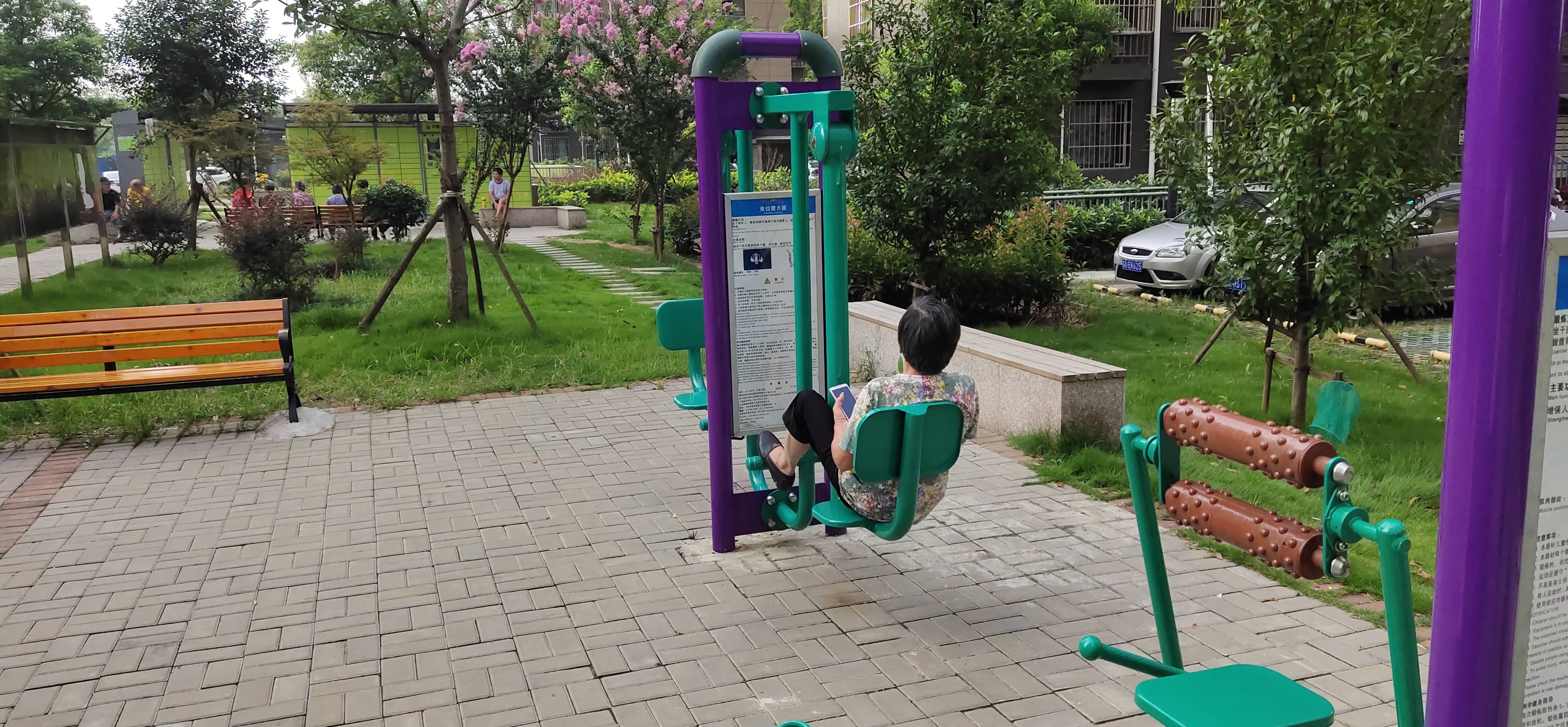 雙位蹬力器