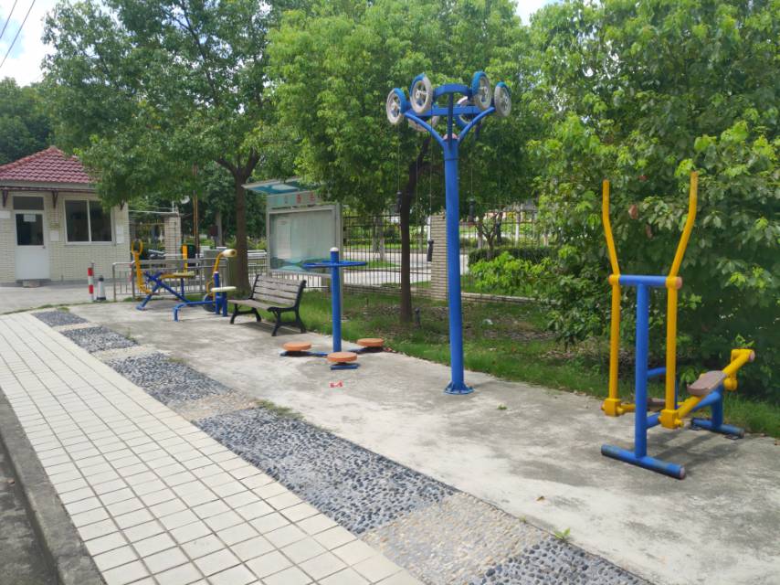 梅園一區(qū)市民益智健身點
