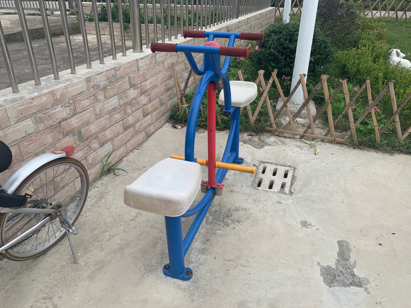下肢鍛煉器