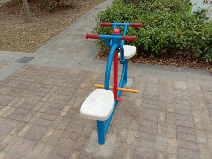 下肢康復(fù)器