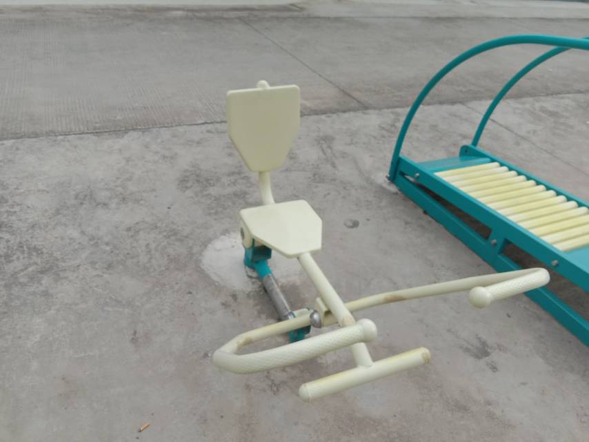 劃船器