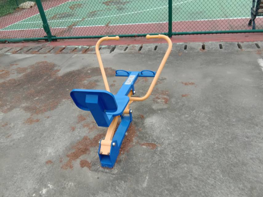 劃船器