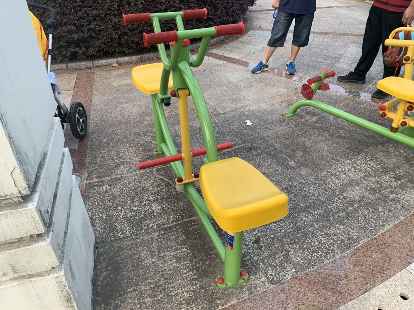 下肢康復器