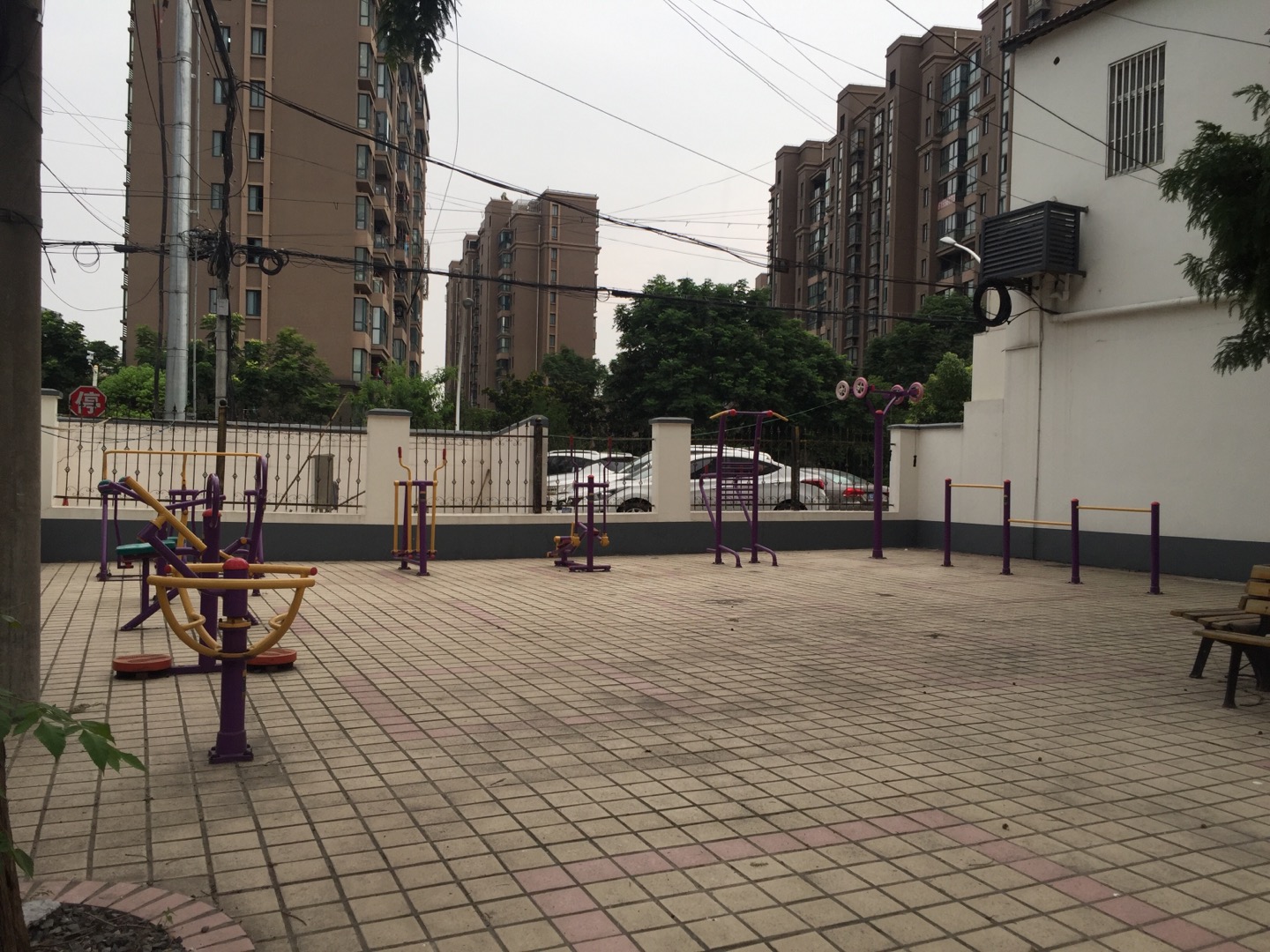 華漕村華漕生產(chǎn)隊(duì)健身點(diǎn)