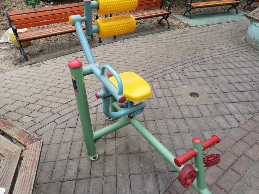 腹背鍛煉器