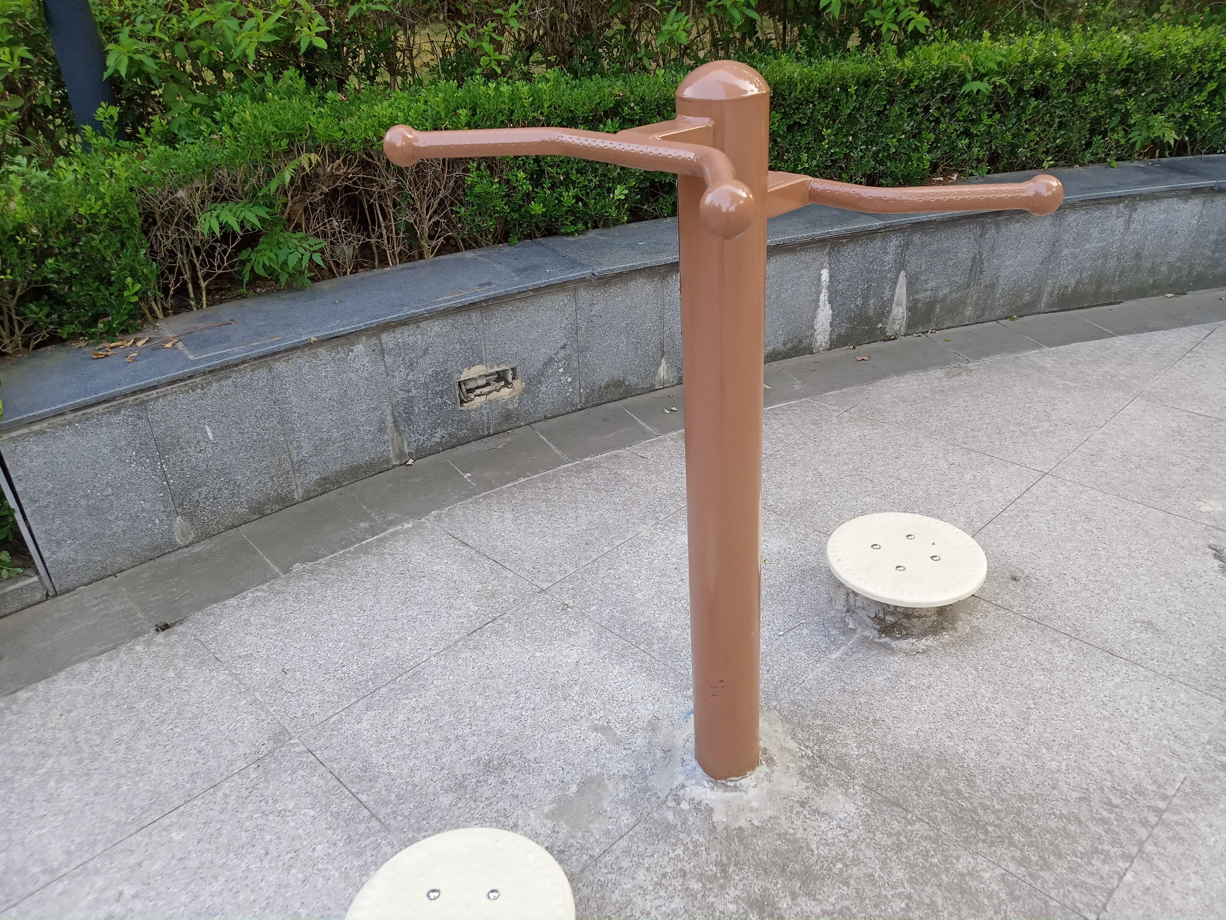 坐立扭腰器