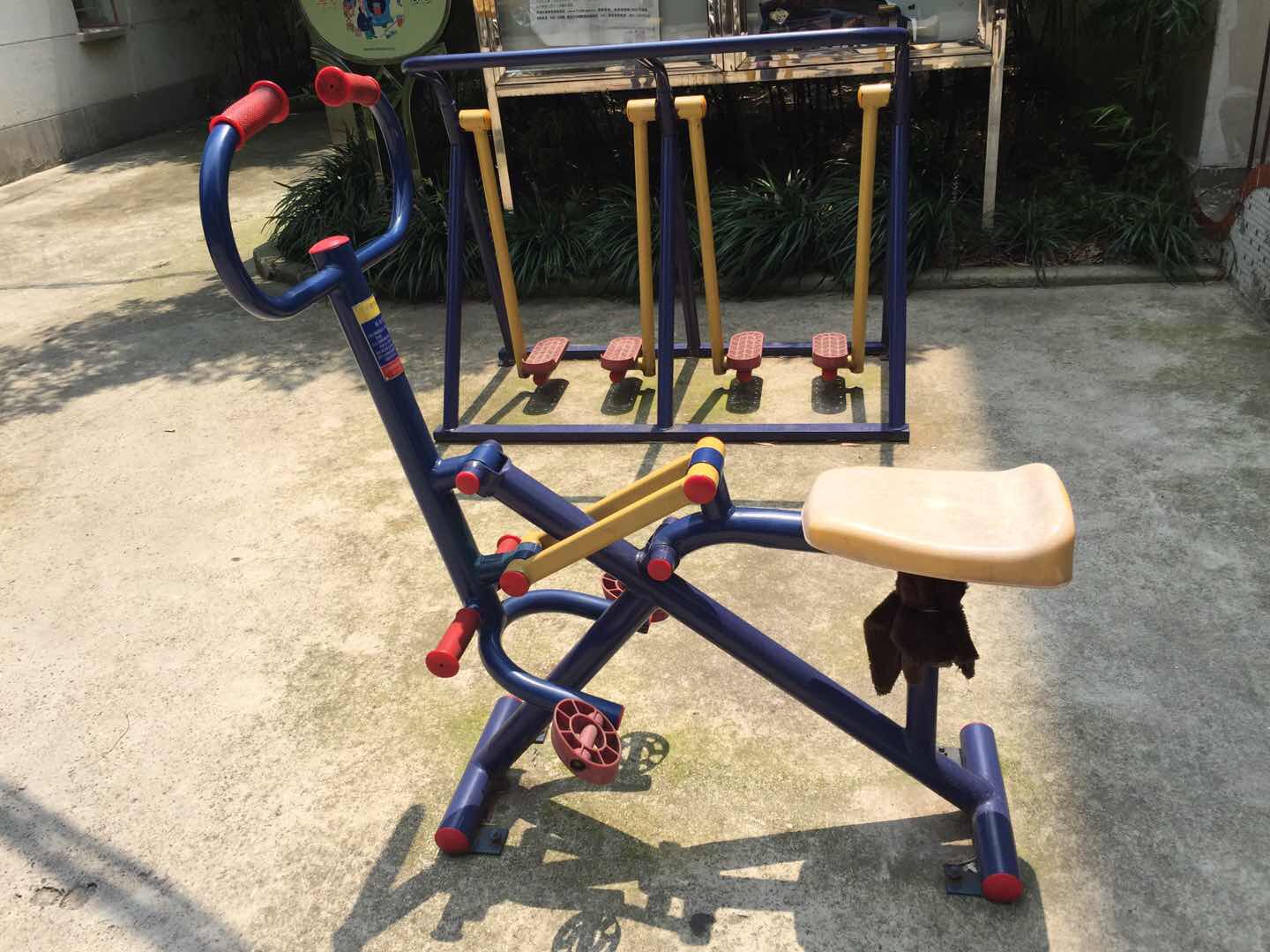 健騎器
