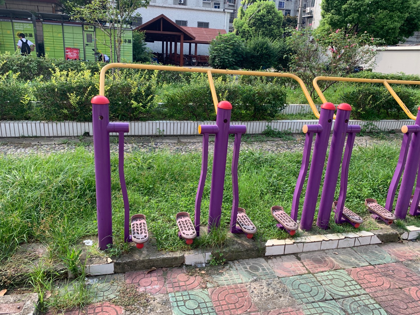 太空漫步器