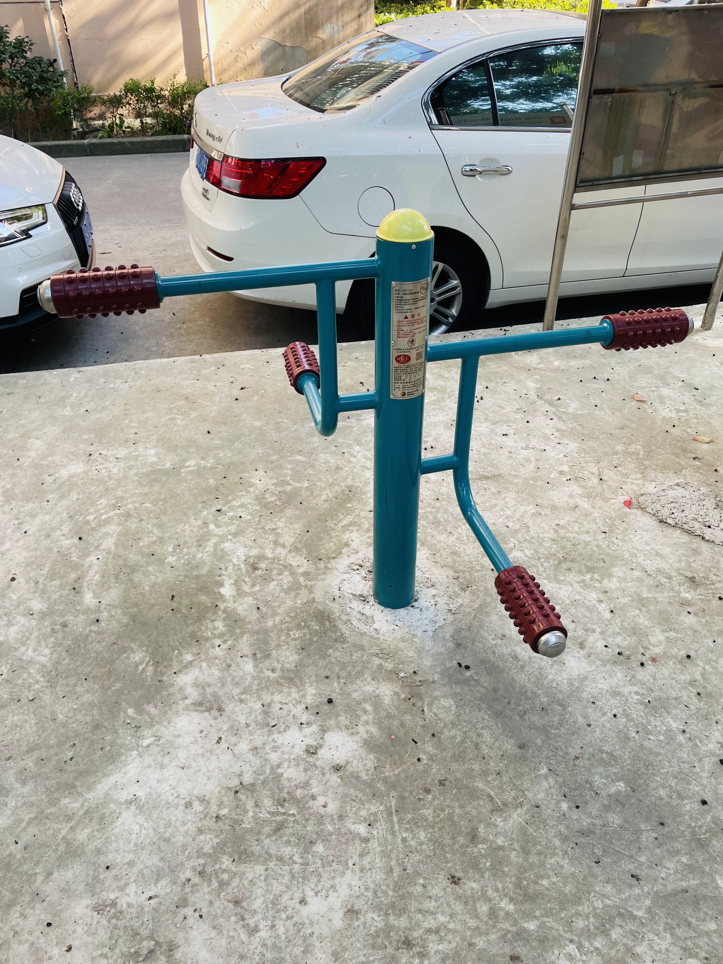 四級壓腿按摩器