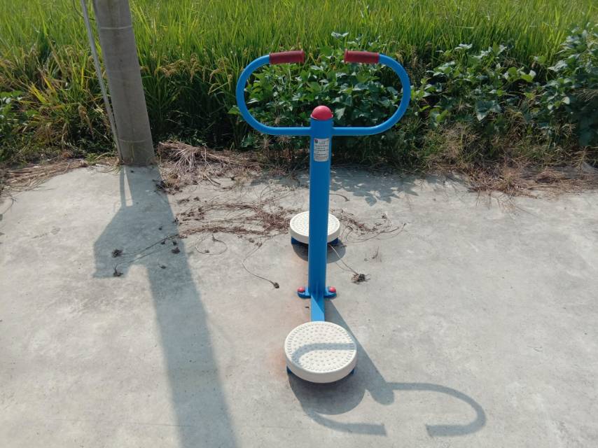 扭腰器