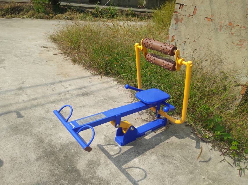 腹背屈伸訓練器