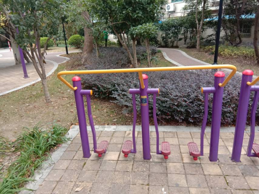太空漫步器
