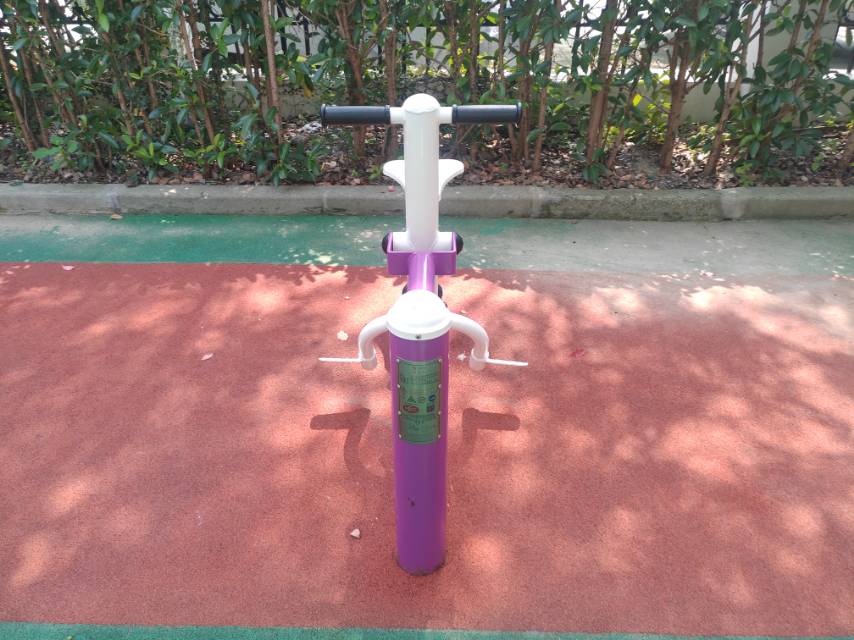 騎馬機