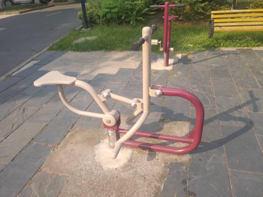 騎馬機(jī)