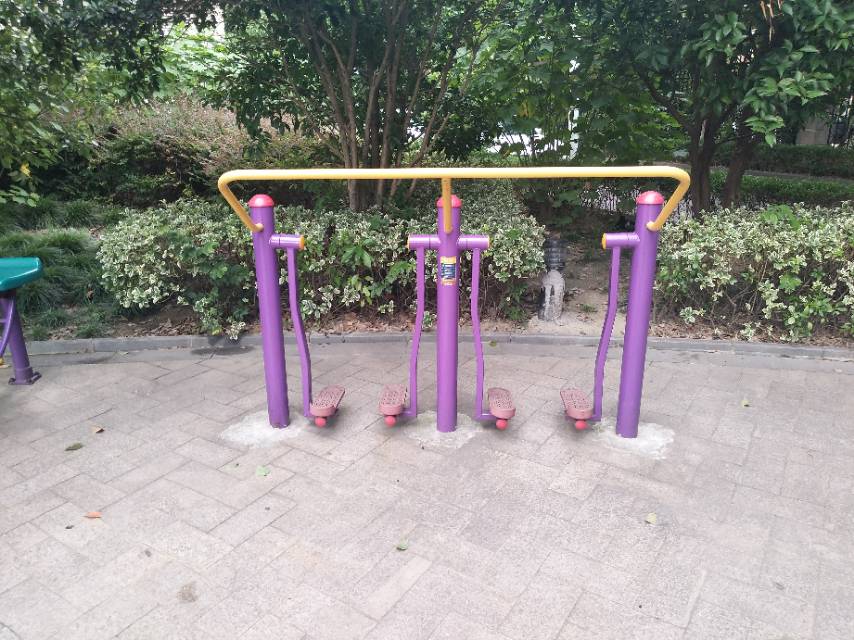 太空漫步器