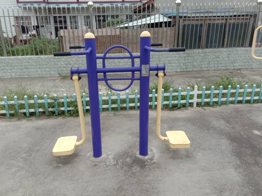 鐘擺器