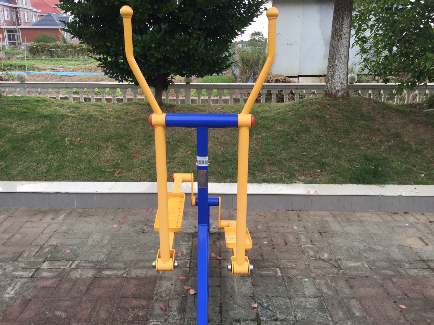 室外橢圓機