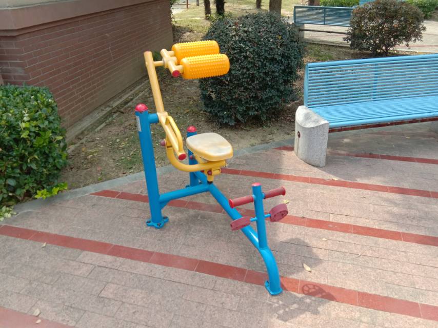 自重腰腹器