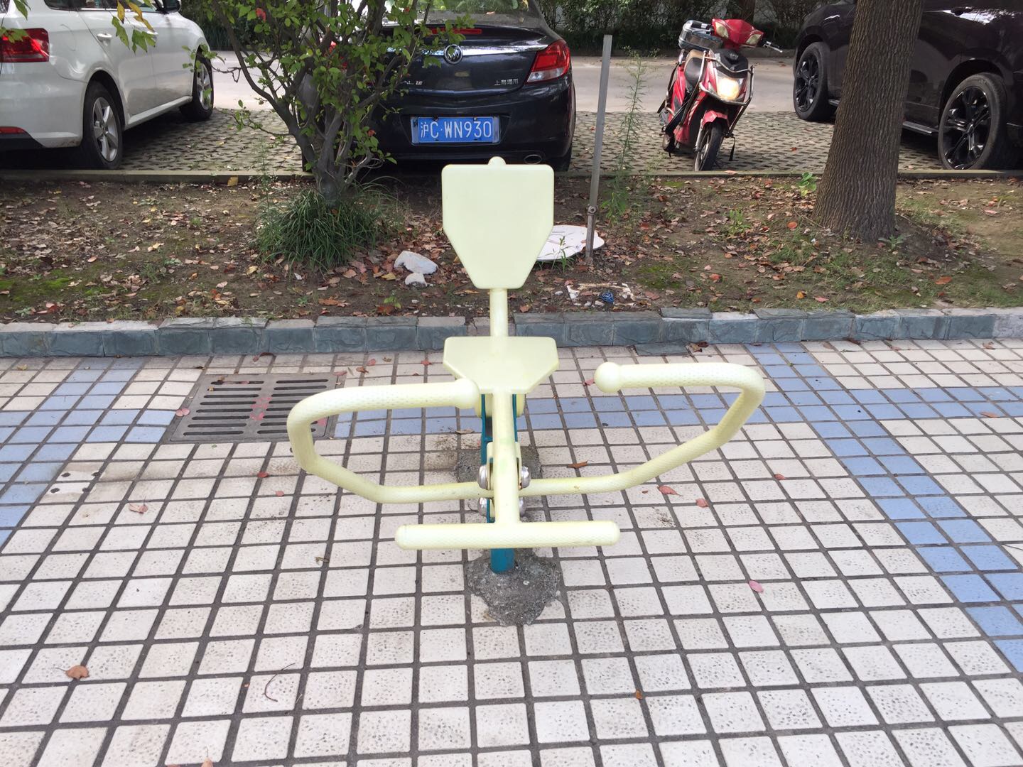 劃船器