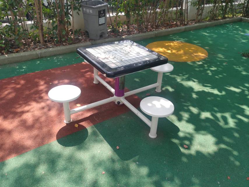 軌道棋牌桌