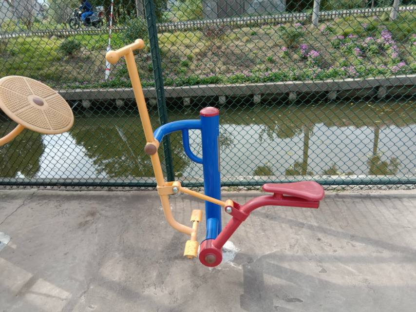 健騎機