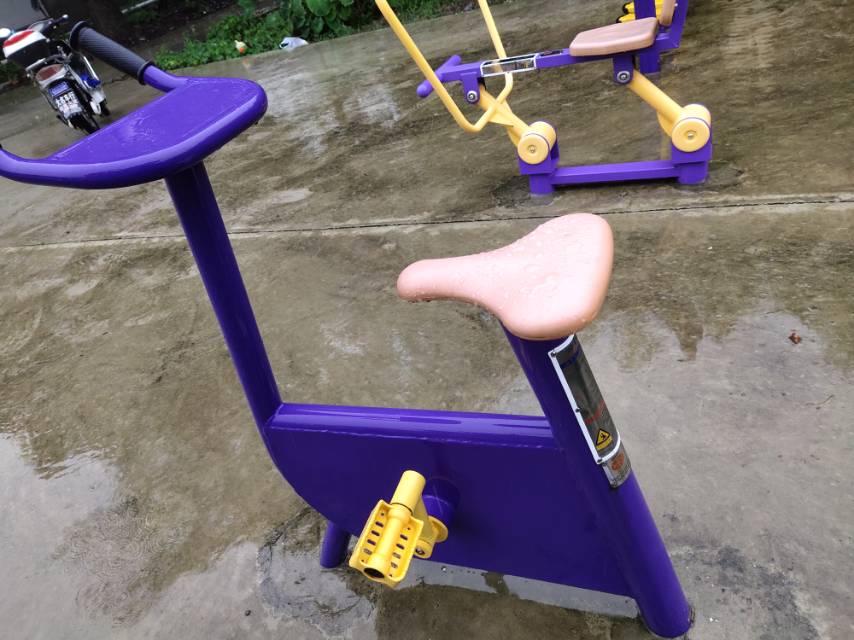 健身車