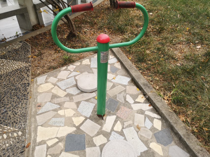 扭腰器