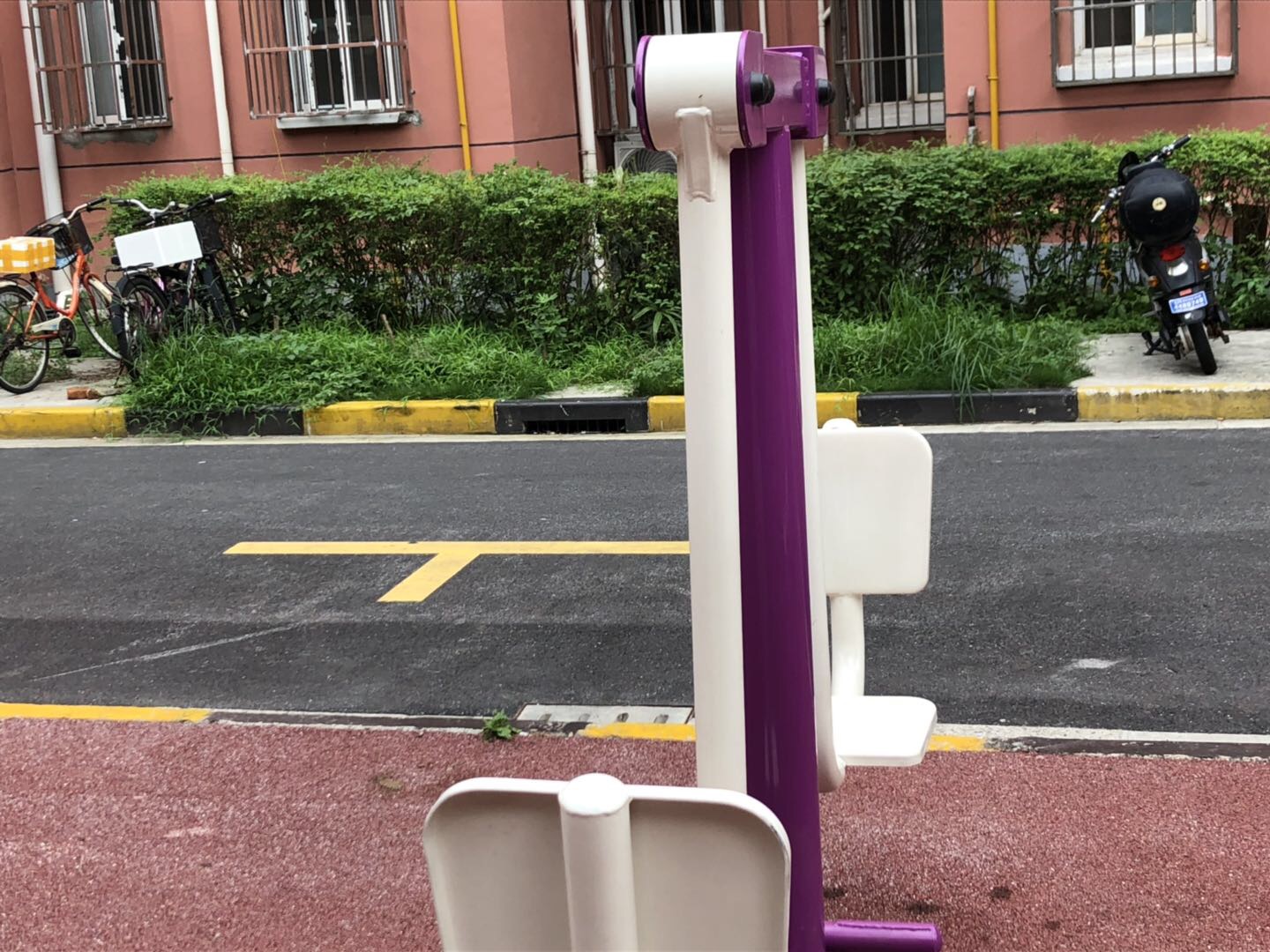 雙人蹬腿器