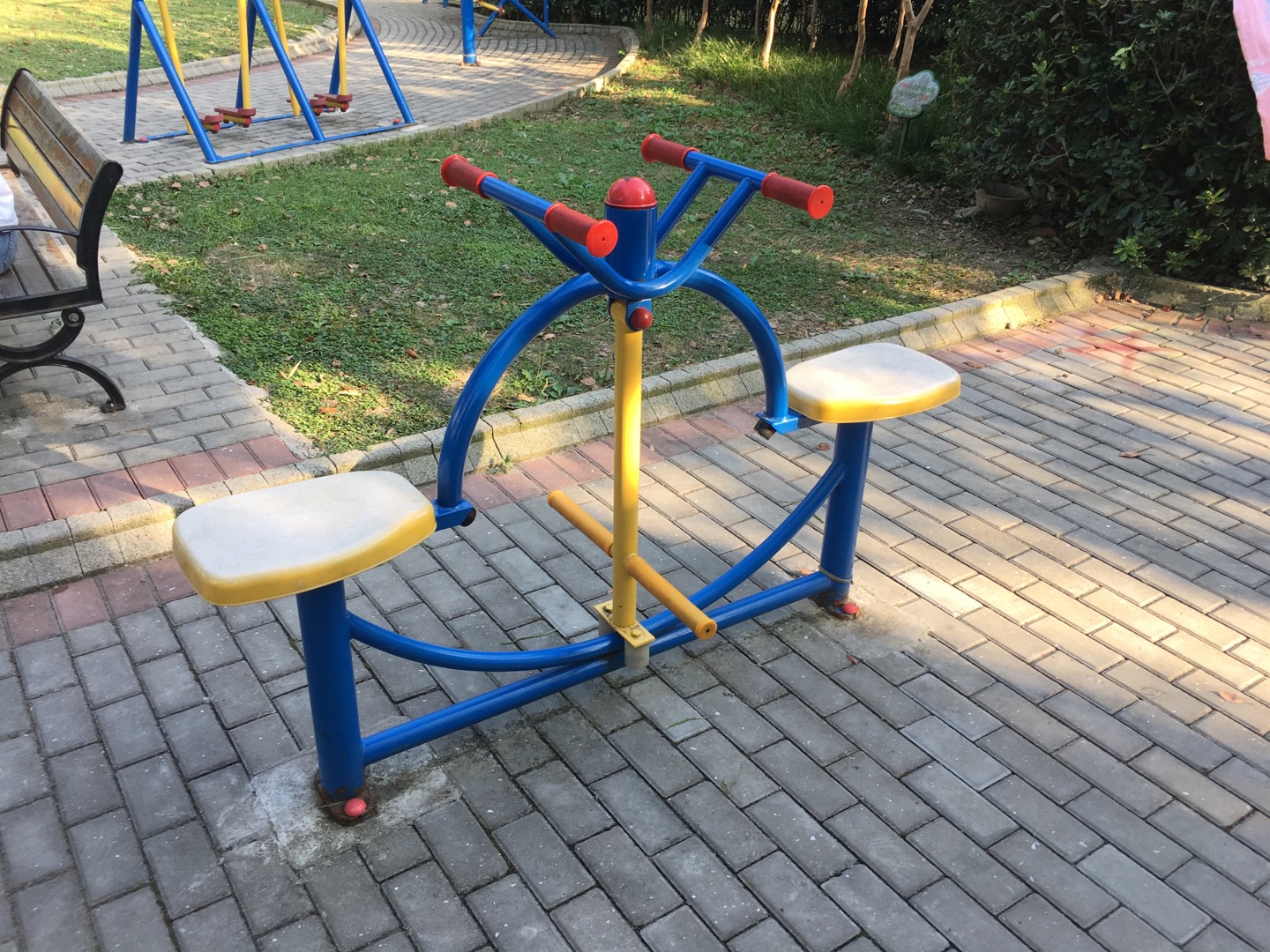 下肢康復器