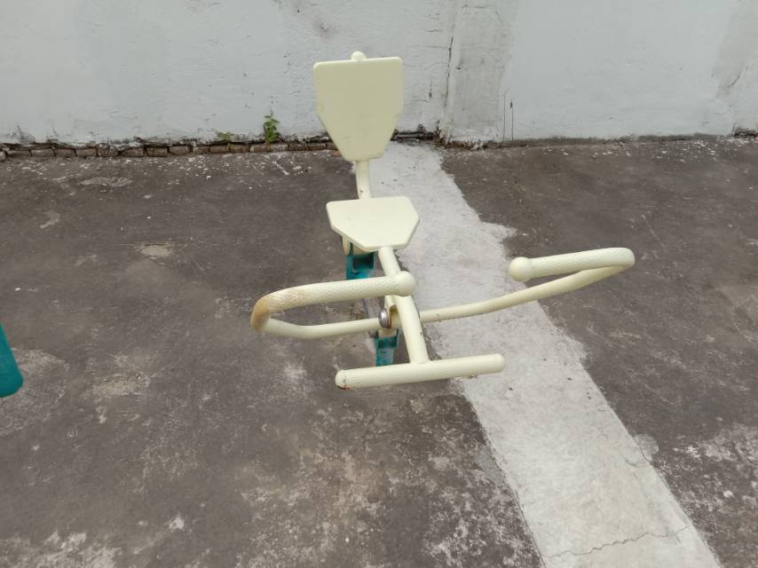 劃船器