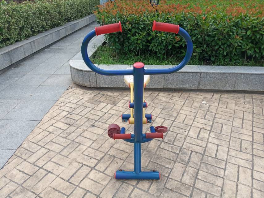 健騎器