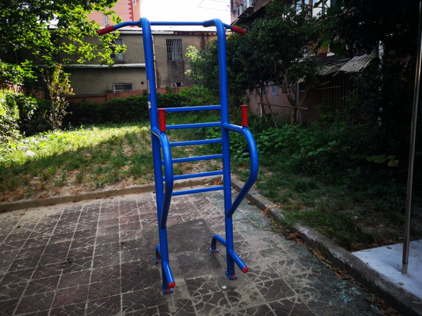 多功能鍛煉器