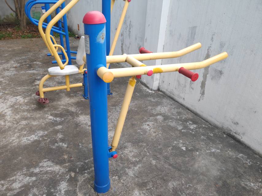 腰腿鍛煉器