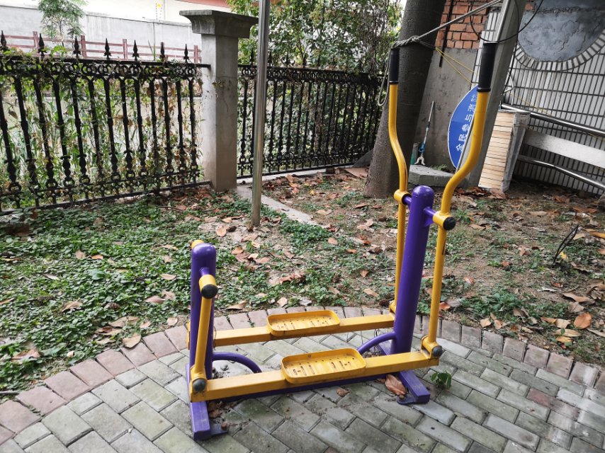 單位平步機(jī)