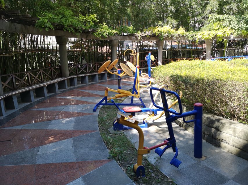 思南新苑市民益智健身點(diǎn)