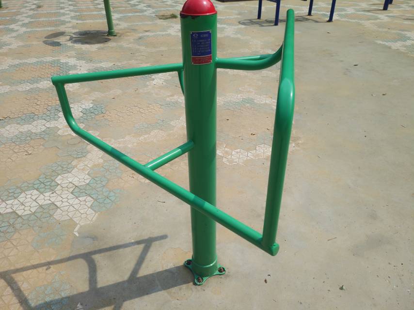擱腿杠