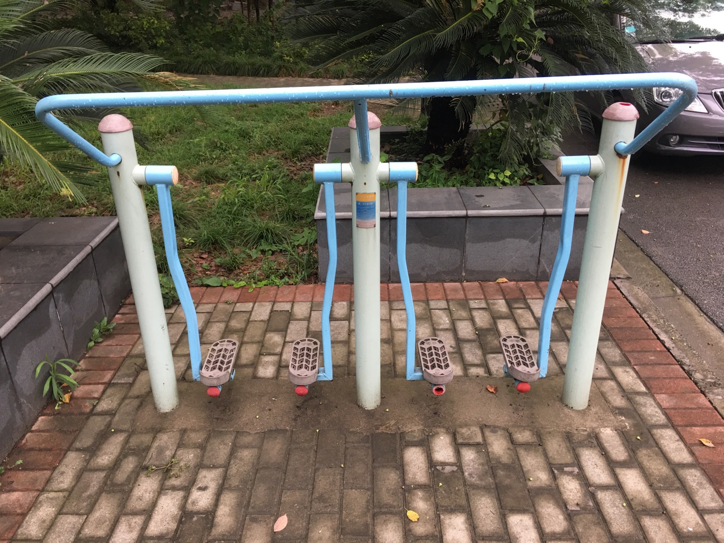 太空漫步器