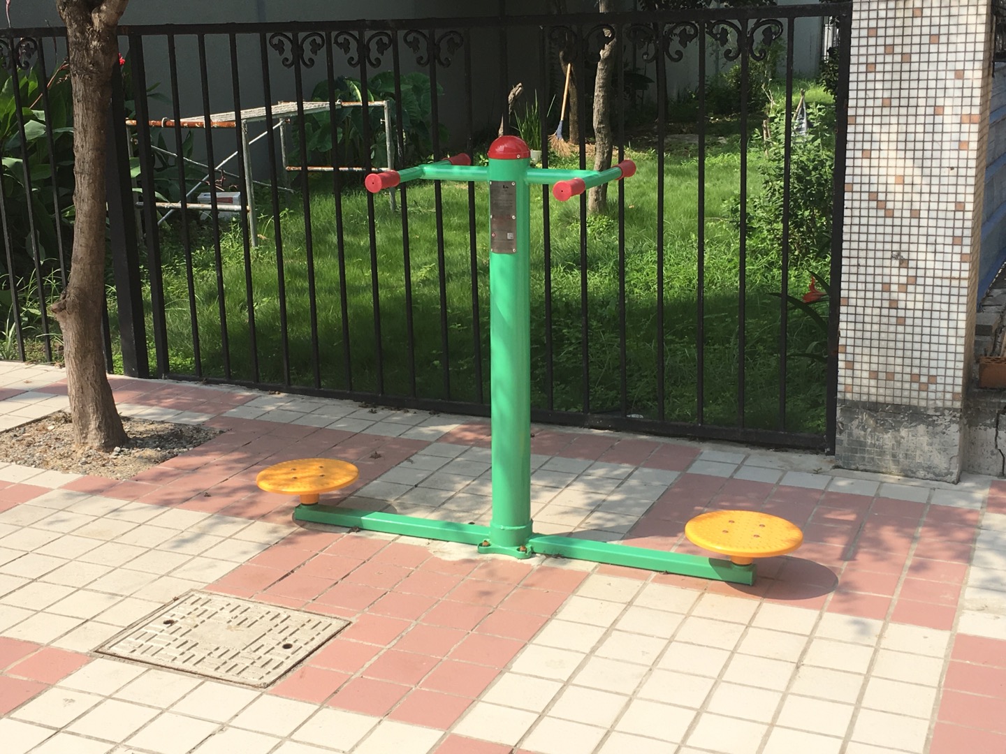 二位扭腰器