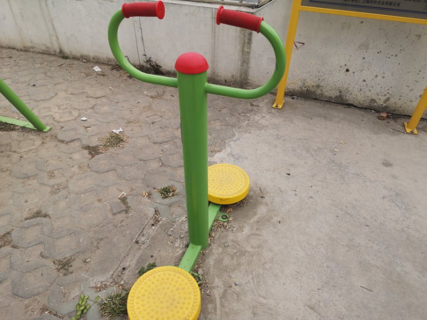 扭腰器