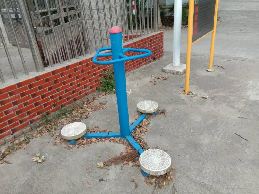 扭腰器