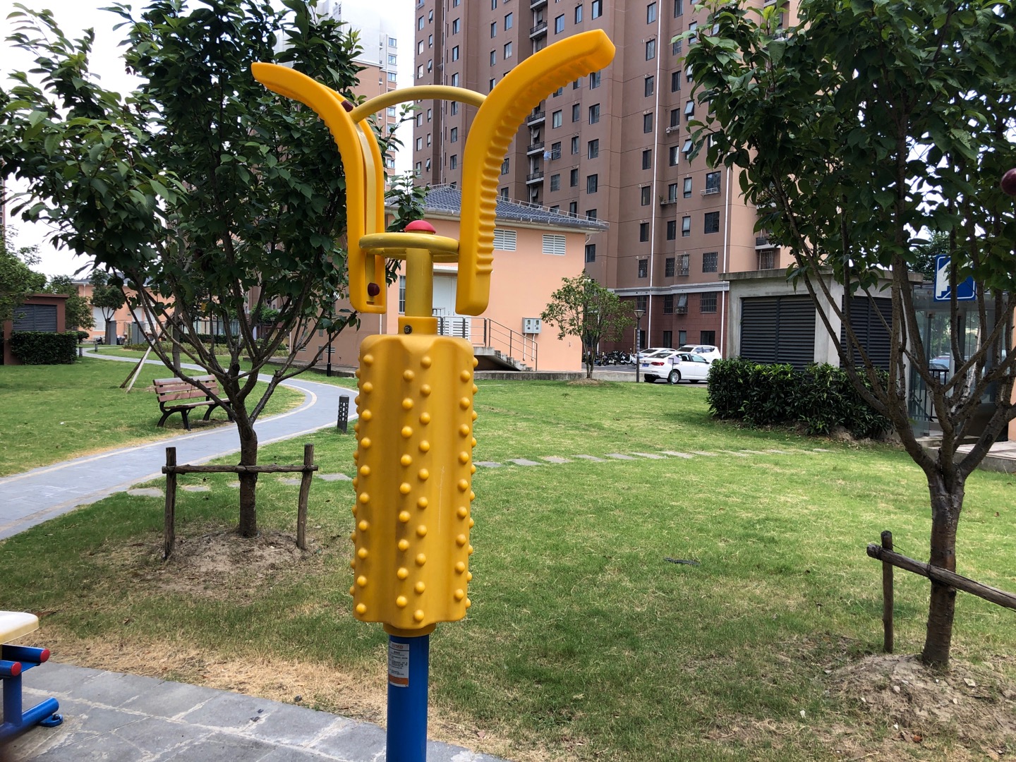 健身柱