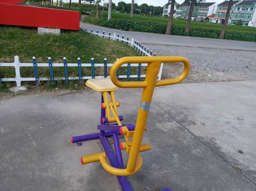 騎馬器