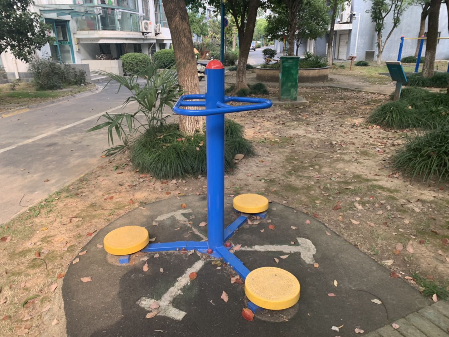 扭腰器