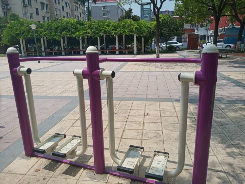 雙位漫步機