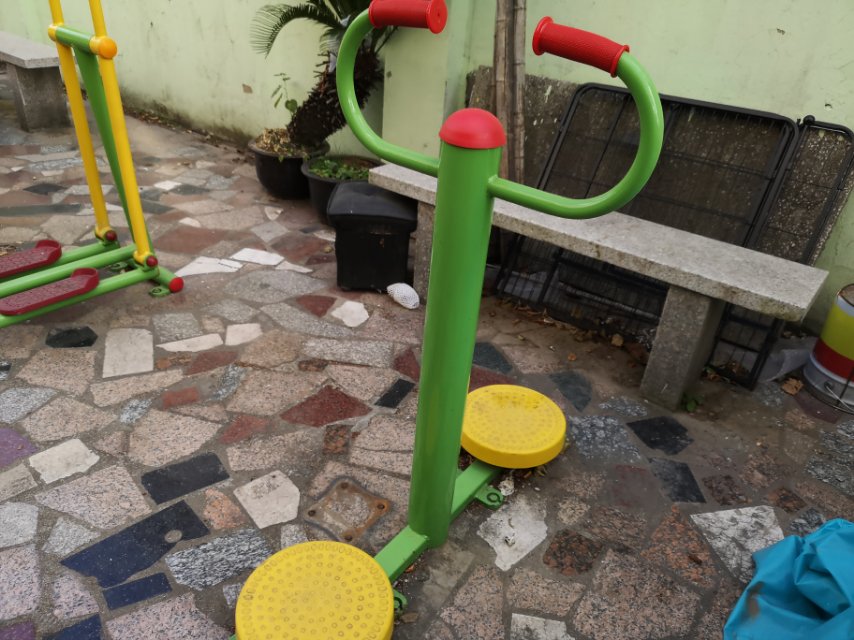 扭腰器