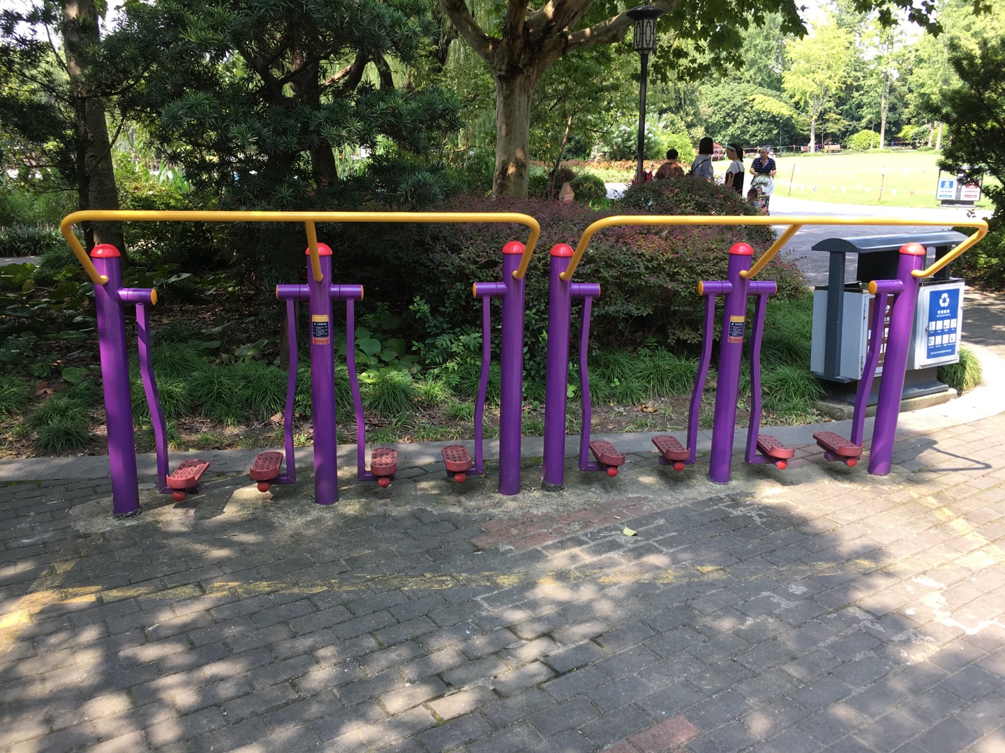 太空漫步器