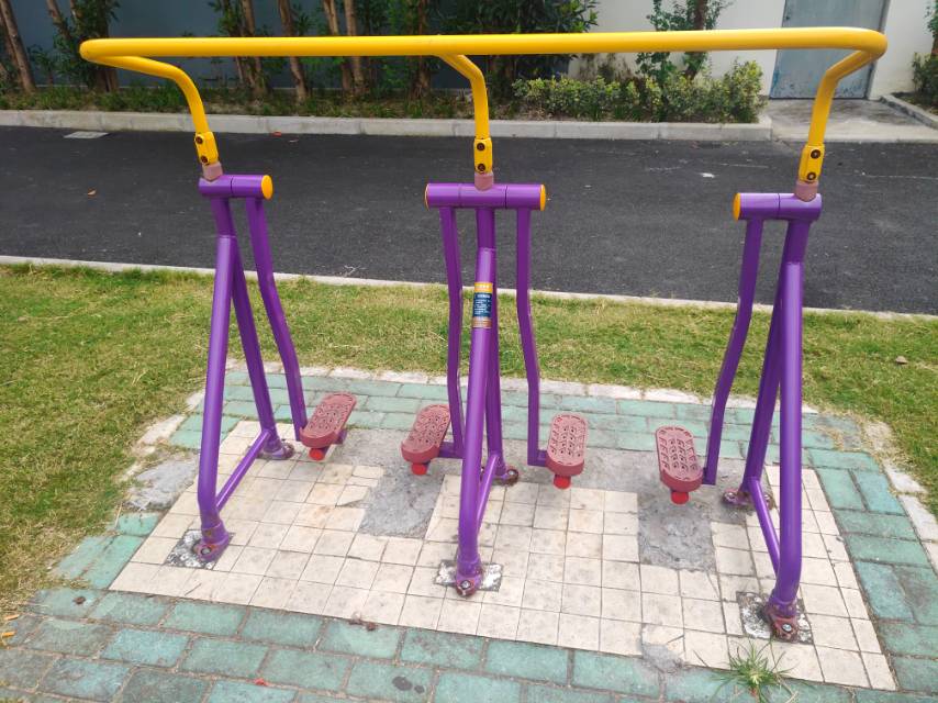 太空漫步器