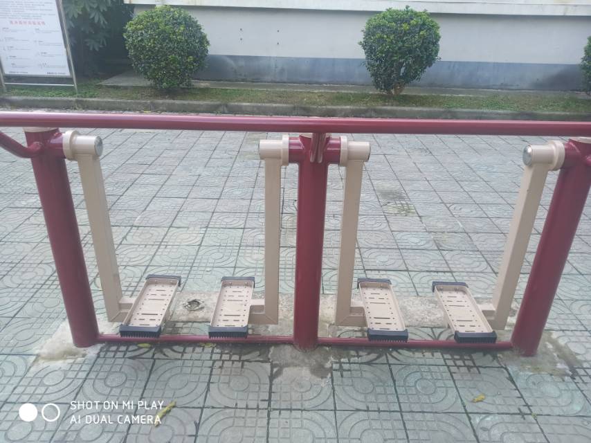 雙人漫步器