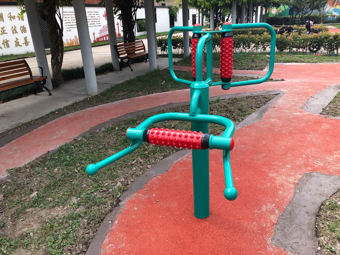 腰背按摩器